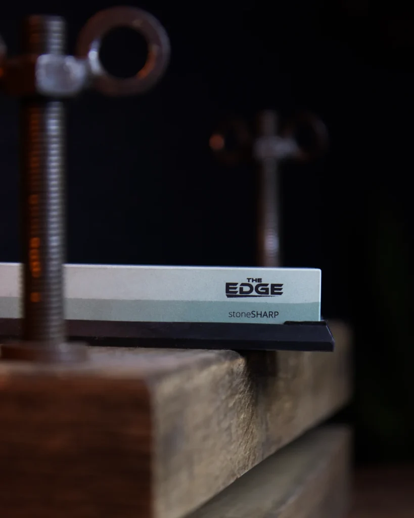 Dwustronny kamień do ostrzenia